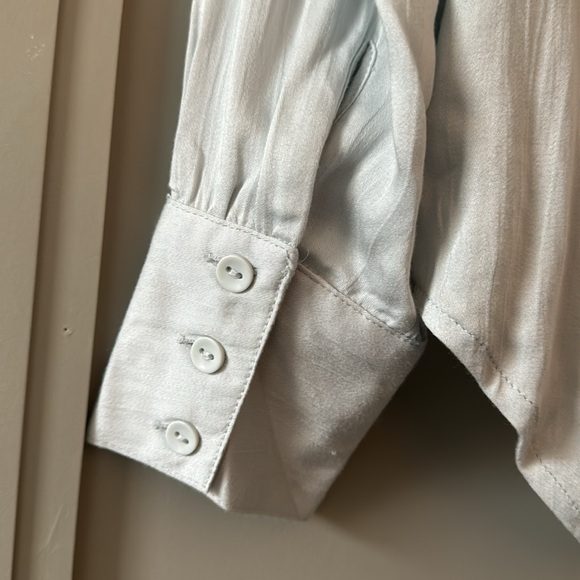 Brand new Ba$sh button up shirt with shoulder pleats - Picture 6 of 6